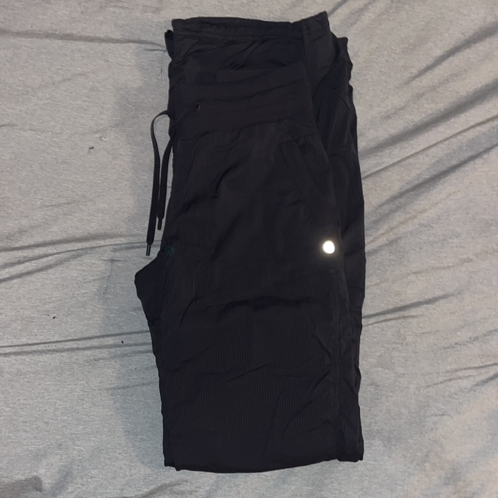 Lululemon lined dance studio pants 8 tall